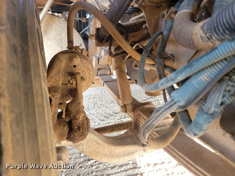 image for item KS9211 1982 International 9670 Eagle  semi truck