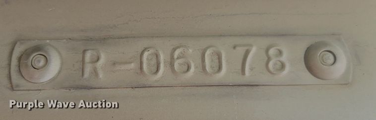 image for item KS9211 1982 International 9670 Eagle  semi truck