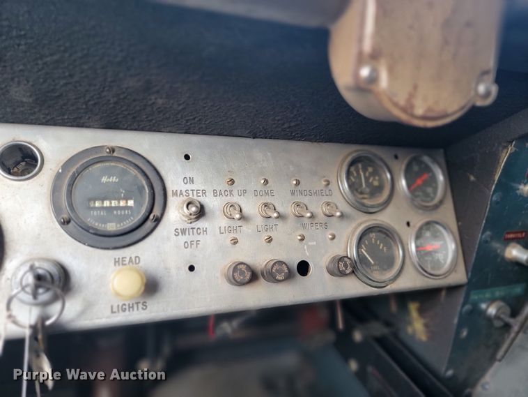 image for item KS9214 1966 Thiokol Snowcat 601  track carrier