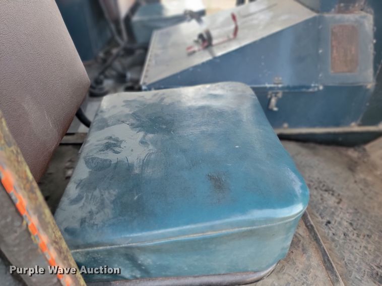 image for item KS9214 1966 Thiokol Snowcat 601  track carrier