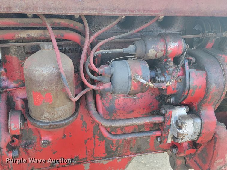 image for item KS9220 International McCormick Farmall FC  tractor