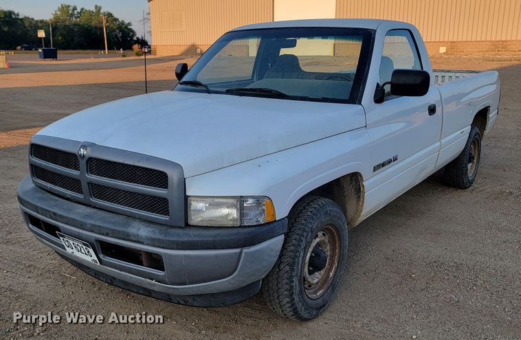 image for item KS9221 1996 Dodge Ram 1500  pickup truck