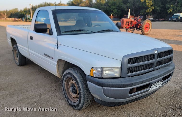 image for item KS9221 1996 Dodge Ram 1500  pickup truck