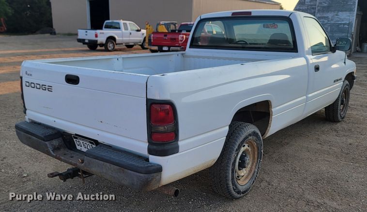 image for item KS9221 1996 Dodge Ram 1500  pickup truck