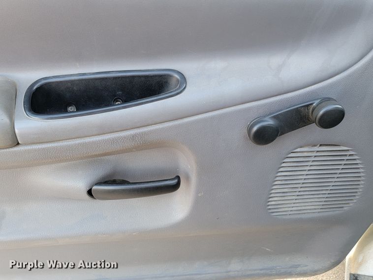 image for item KS9221 1996 Dodge Ram 1500  pickup truck