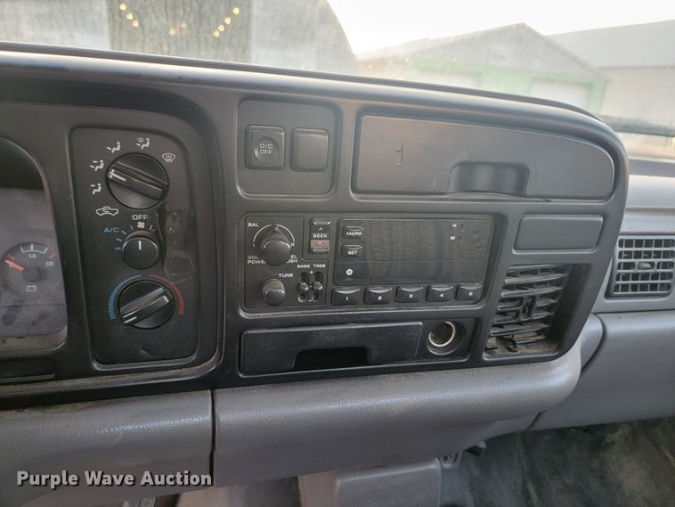 image for item KS9221 1996 Dodge Ram 1500  pickup truck