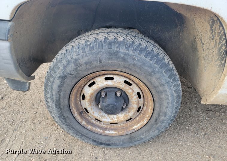 image for item KS9221 1996 Dodge Ram 1500  pickup truck