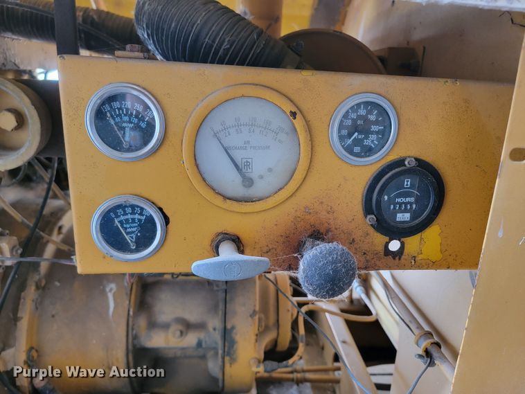 image for item KS9237 Ingersoll Rand  air compressor