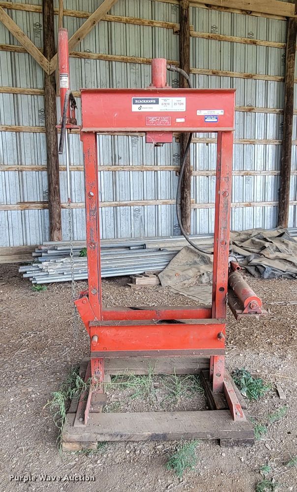 image for item KS9238 Black Hawk 67610  hydraulic press