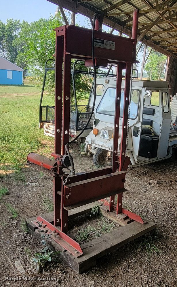 image for item KS9238 Black Hawk 67610  hydraulic press