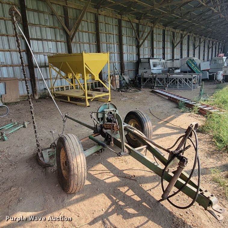 image for item KS9239 John Deere  sickle mower