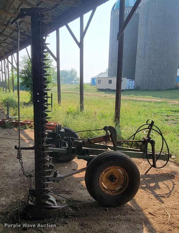 image for item KS9239 John Deere  sickle mower