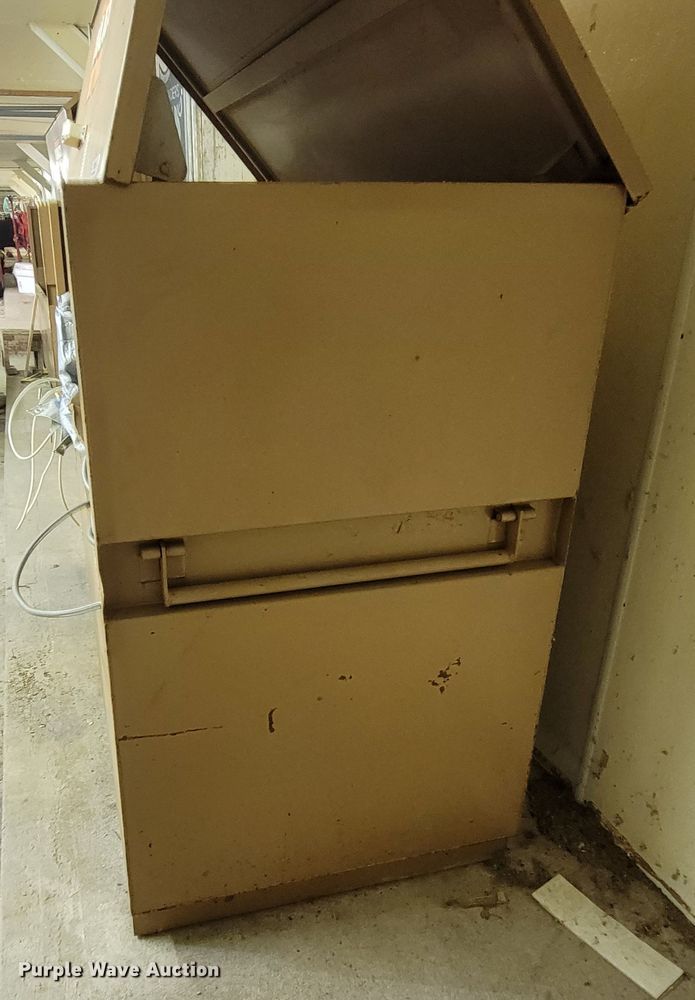 image for item KS9243 Knaack  toolbox