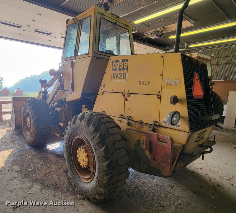 image for item KS9246 1971 Case W20  wheel loader