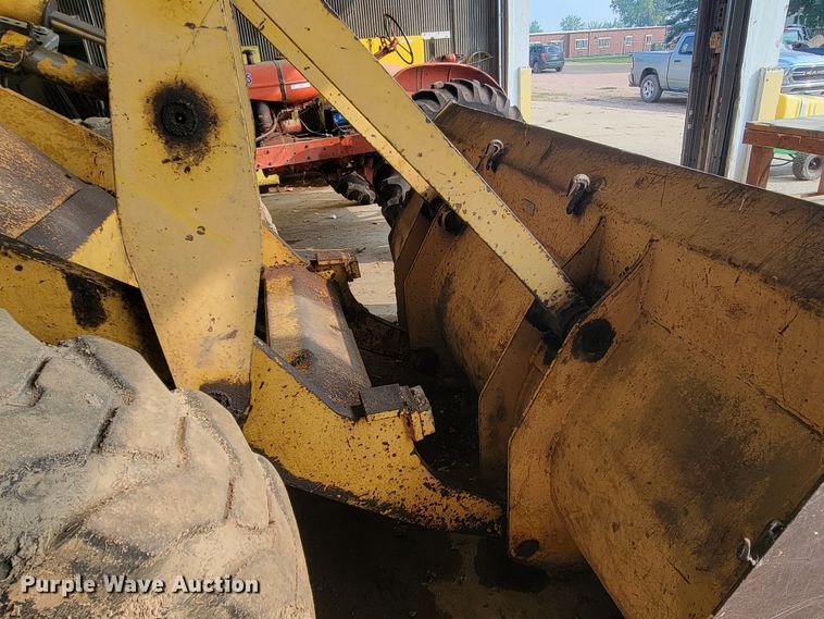 image for item KS9246 1971 Case W20  wheel loader