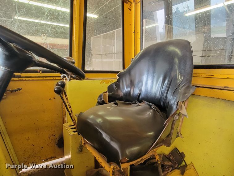 image for item KS9246 1971 Case W20  wheel loader