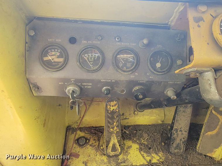 image for item KS9246 1971 Case W20  wheel loader