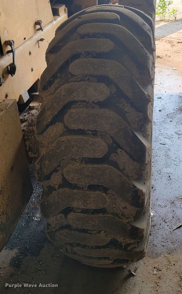 image for item KS9246 1971 Case W20  wheel loader