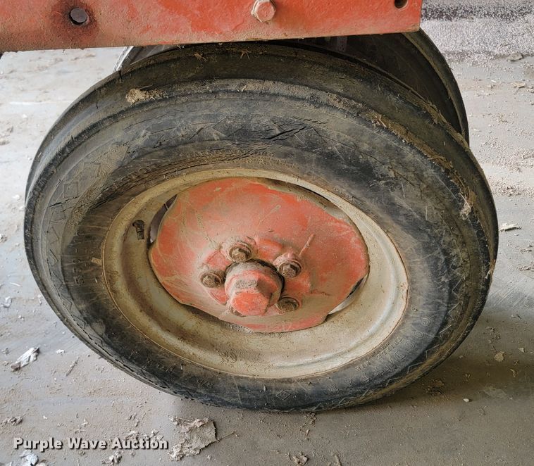 image for item KS9247 Allis-Chalmers WD  tractor