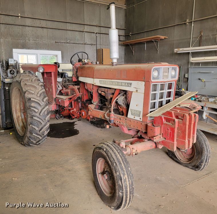 image for item KS9248 International Farmall 666  tractor