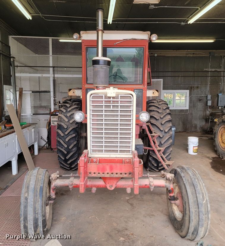 image for item KS9249 International Farmall 1206  tractor