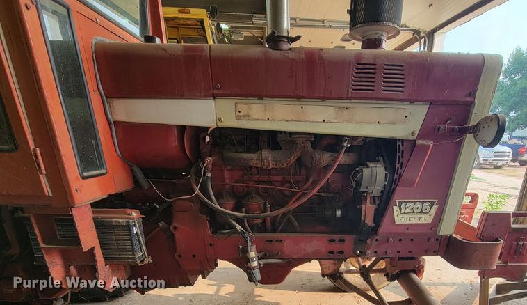 image for item KS9249 International Farmall 1206  tractor
