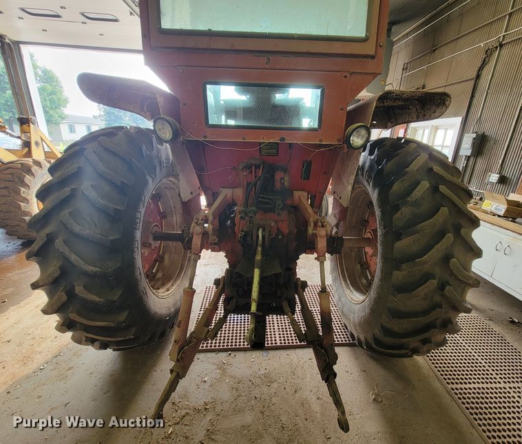 image for item KS9249 International Farmall 1206  tractor