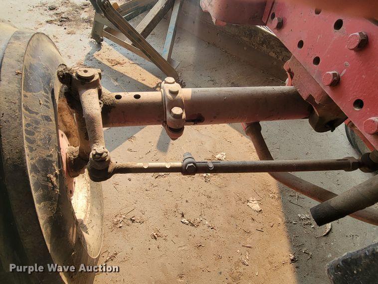 image for item KS9249 International Farmall 1206  tractor