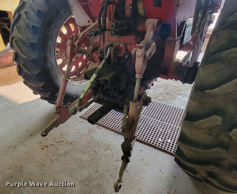 image for item KS9249 International Farmall 1206  tractor