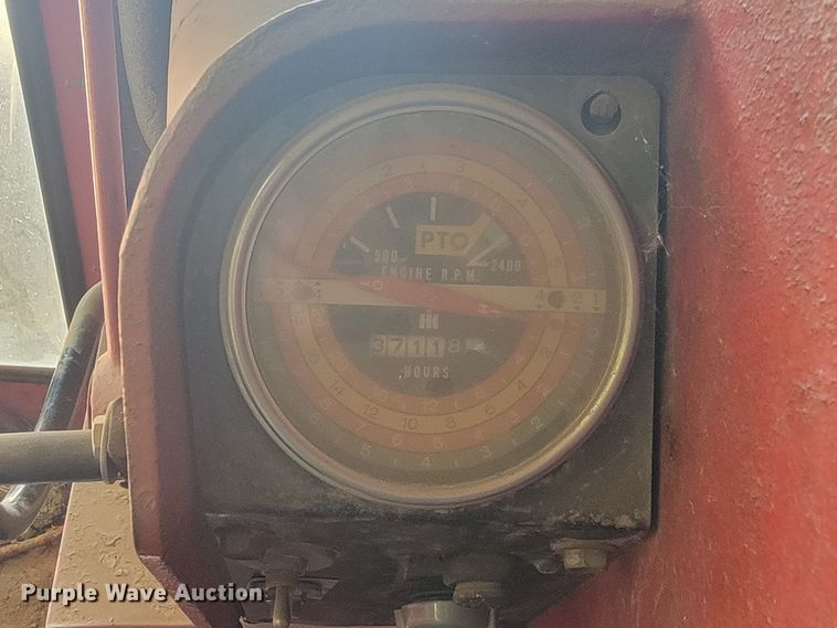 image for item KS9249 International Farmall 1206  tractor