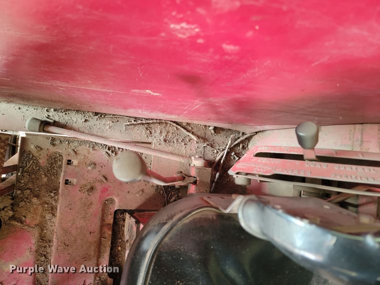 image for item KS9249 International Farmall 1206  tractor