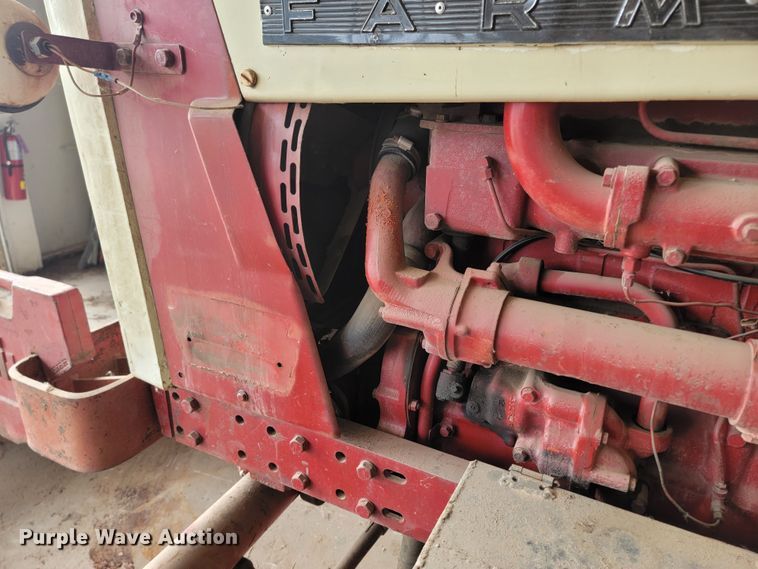 image for item KS9249 International Farmall 1206  tractor