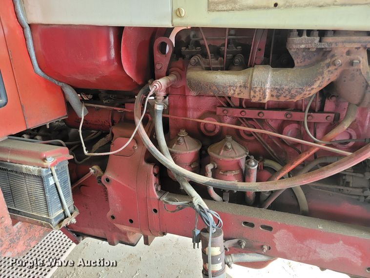 image for item KS9249 International Farmall 1206  tractor