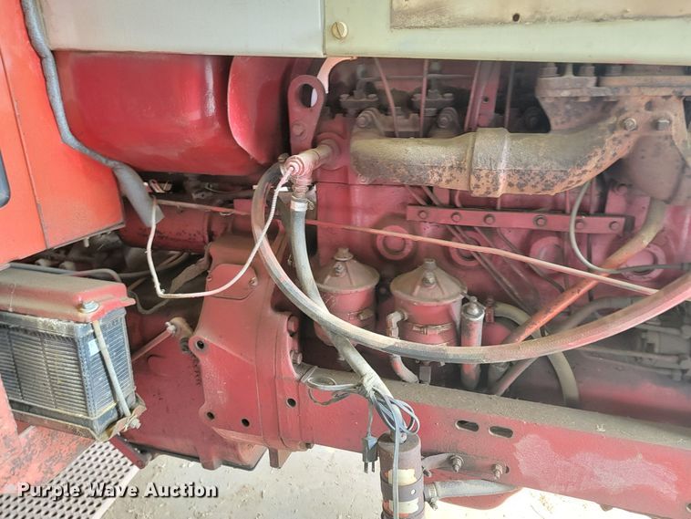 image for item KS9249 International Farmall 1206  tractor