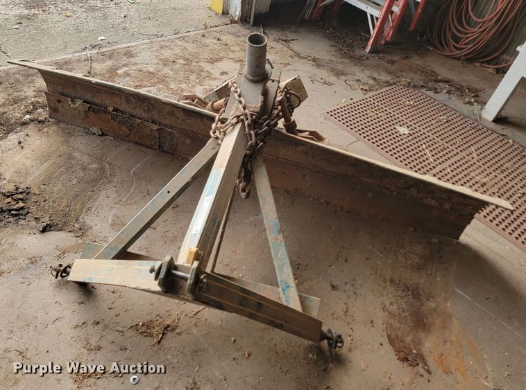 image for item KS9250 7' W three point blade