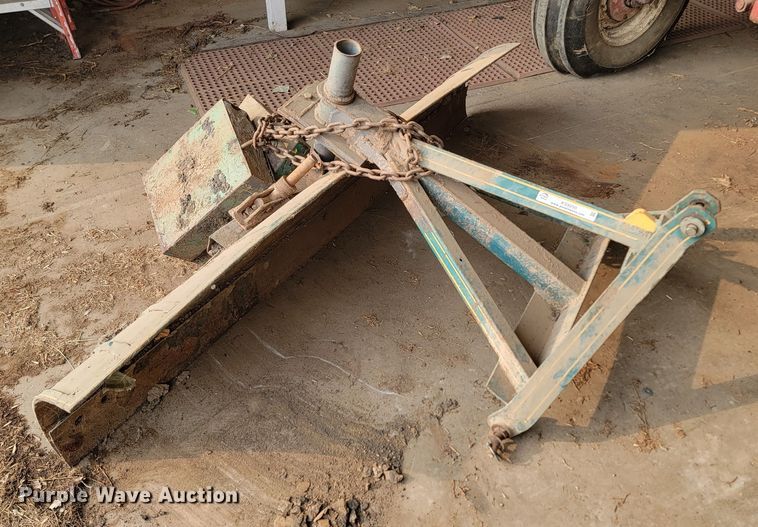 image for item KS9250 7' W three point blade