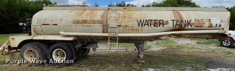 image for item LB9349 1950 Hiel  Tank trailer