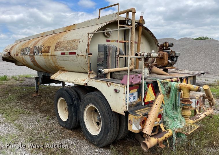 image for item LB9349 1950 Hiel  Tank trailer