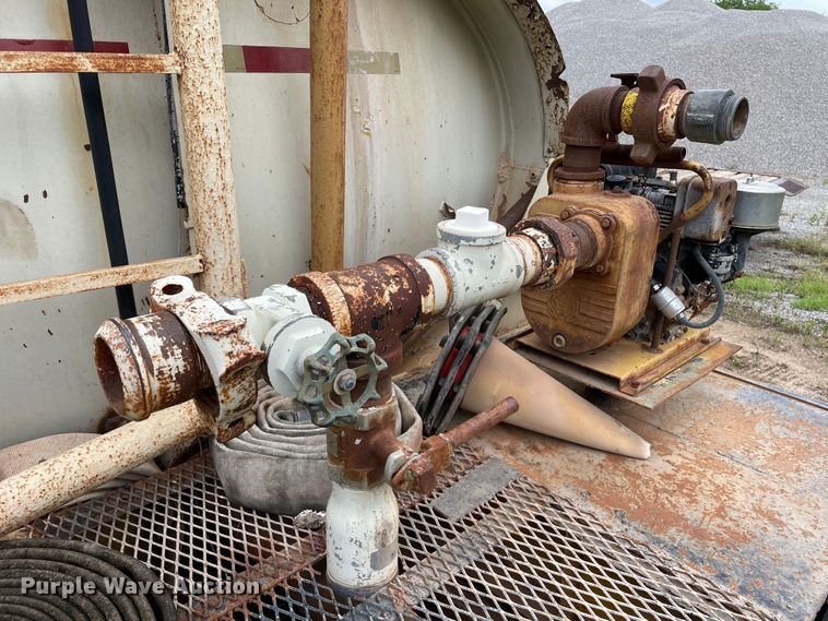 image for item LB9349 1950 Hiel  Tank trailer