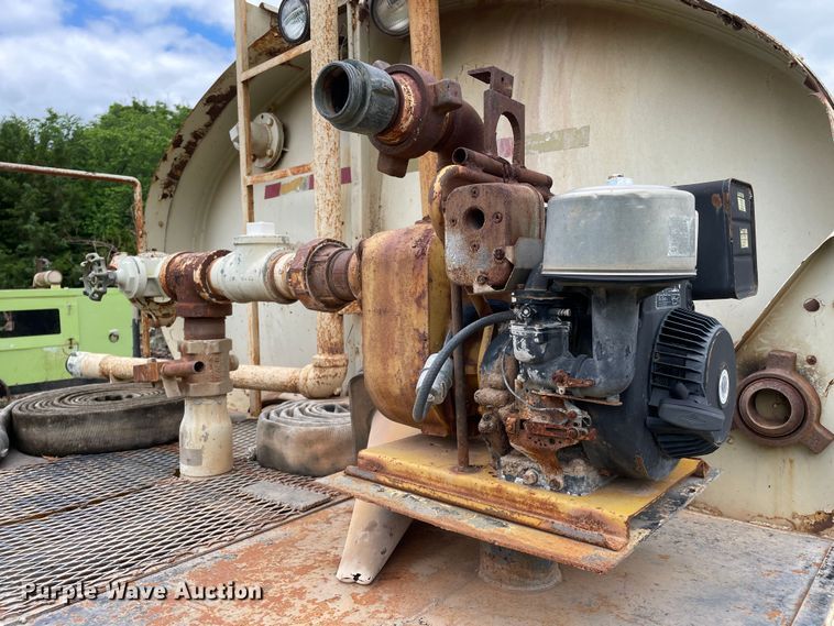 image for item LB9349 1950 Hiel  Tank trailer