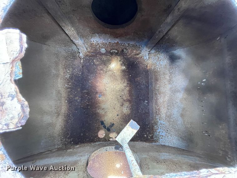 image for item LB9349 1950 Hiel  Tank trailer