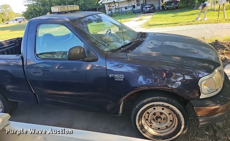 image for item LE9721 1999 Ford F150  pickup truck