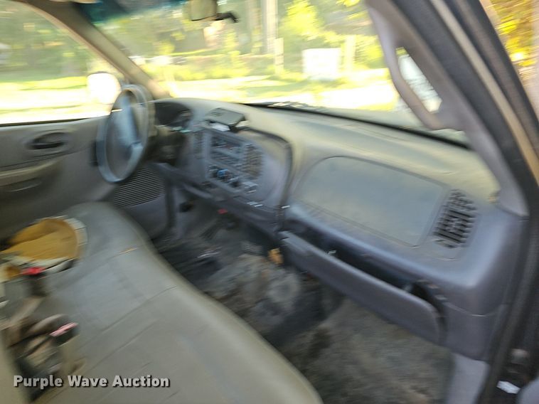 image for item LE9721 1999 Ford F150  pickup truck