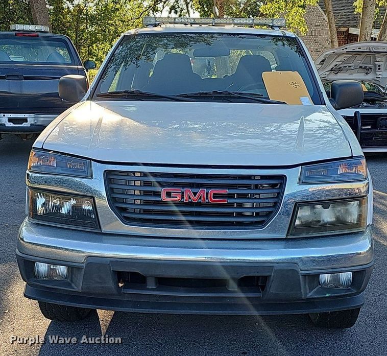 image for item LE9722 2008 GMC Canyon  Crew Cab pickup truck