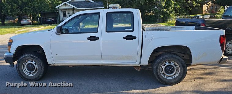 image for item LE9722 2008 GMC Canyon  Crew Cab pickup truck
