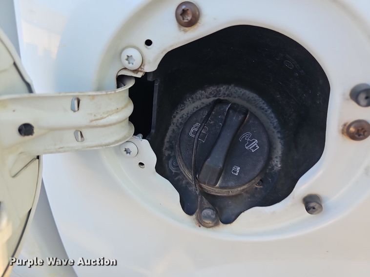 image for item LE9722 2008 GMC Canyon  Crew Cab pickup truck