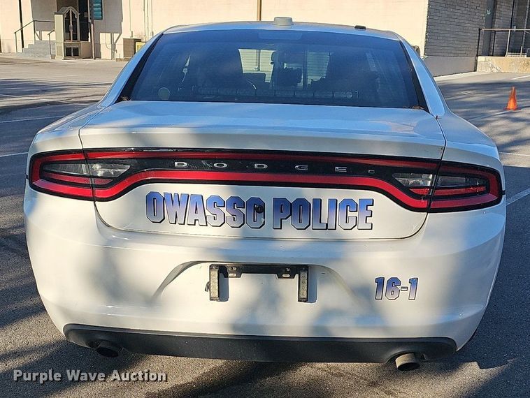 image for item LE9723 2016 Dodge Charger Police