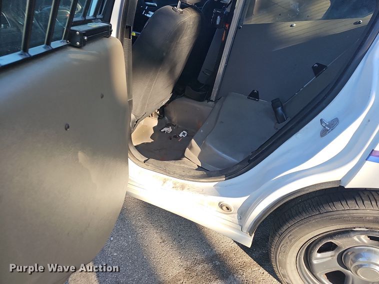 image for item LE9723 2016 Dodge Charger Police