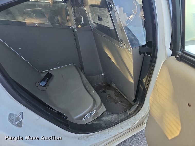 image for item LE9723 2016 Dodge Charger Police