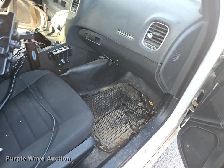 image for item LE9723 2016 Dodge Charger Police